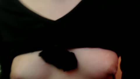 urwildroseanne online show from 10-18-25, 01:19