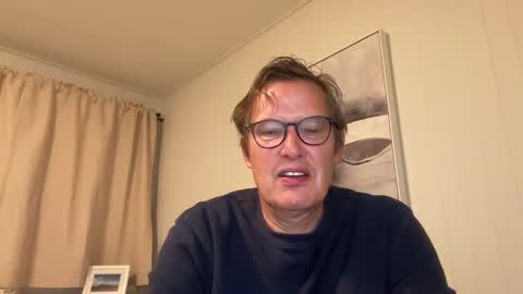 Snapshot of usablemale chatting on 12-07-24, 01:47 P online show from 12-07-24, 01:47