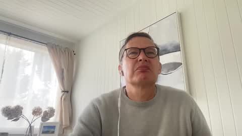 Snapshot of usablemale chatting on 12-20-24, 07:50 P online show from 12-20-24, 07:50