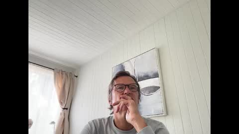 P online show from 09-08-25, 07:13