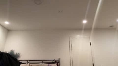 P online show from 02-25-26, 01:59