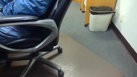 Snapshot of useemie chatting on 02-19-26, 07:21 useemie online show from 02-19-26, 07:21