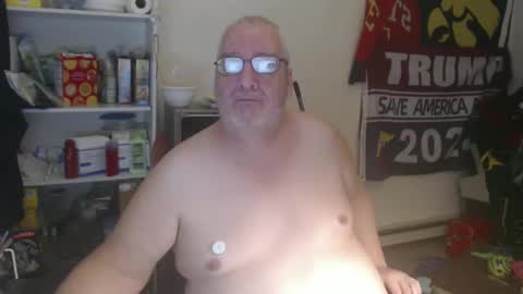 Eric online show from 01-08-25, 02:25