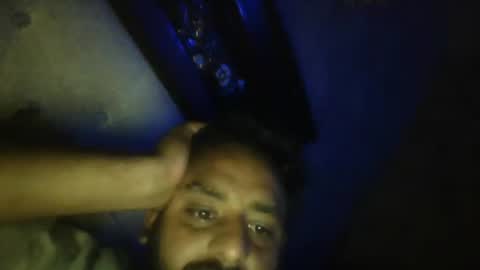 Snapshot of usman184 chatting on 01-22-25, 10:05 Mian184 online show from 01-22-25, 10:05