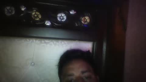 Snapshot of usman184 chatting on 02-23-25, 08:06 Mian184 online show from 02-23-25, 08:06