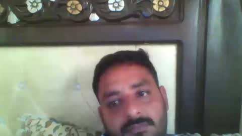 Snapshot of usman184 chatting on 09-22-25, 09:55 Mian184 online show from 09-22-25, 09:55