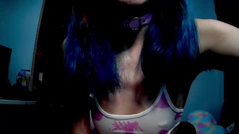 Snapshot of v3n0mb1t3z chatting on 12-29-24, 11:08 kermit online show from 12-29-24, 11:08