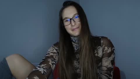 Snapshot of va_len_sea_ya chatting on 01-09-25, 09:47 Valensiya online show from 01-09-25, 09:47