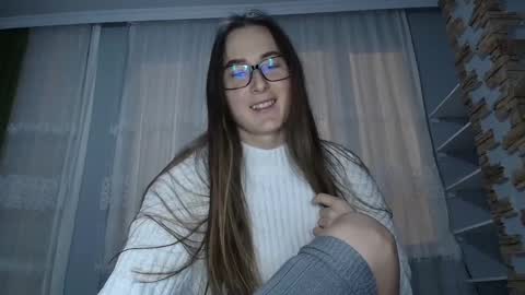 Snapshot of va_len_sea_ya chatting on 02-06-25, 11:15 Valensiya online show from 02-06-25, 11:15