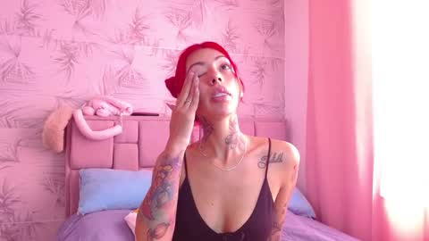 Snapshot of vaalen_ chatting on 02-10-26, 01:37 valentina online show from 02-10-26, 01:37