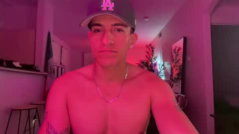 Snapshot of vaderpapi19 chatting on 02-03-26, 08:19 vaderpapi19 online show from 02-03-26, 08:19