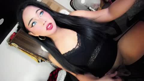 Snapshot of vae_sha chatting on 07-07-26, 07:51 JESS - DONT FORGET TO FOLLOW ME AND GIVE ME THUMBS UP online show from 07-07-26, 07:51