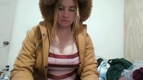 vagimosa online show from 10-28-25, 01:20