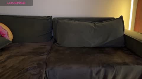 Valery online show from 12-31-24, 04:57