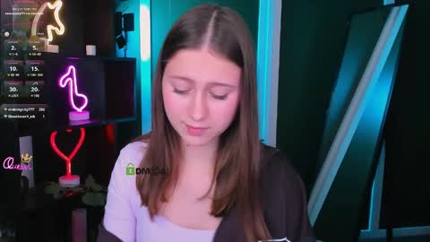 vaiolet_lovely online show from 04-26-26, 07:11