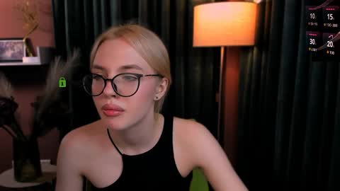vaiolet_lovely online show from 05-01-26, 06:56