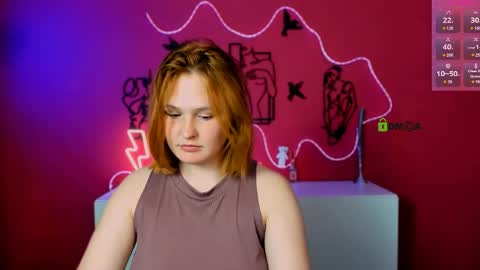 vaiolet_lovely online show from 05-28-26, 07:11