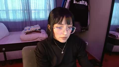 valentina online show from 11-25-25, 01:22