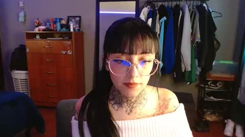 valentina online show from 11-27-25, 01:46