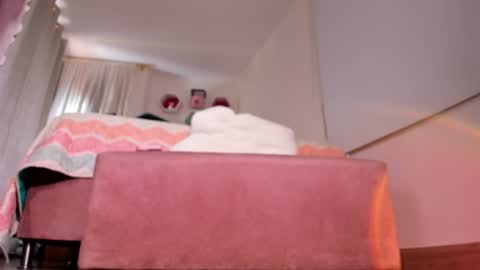 Snapshot of val_feetqueen chatting on 07-23-26, 02:15 Valeria online show from 07-23-26, 02:15