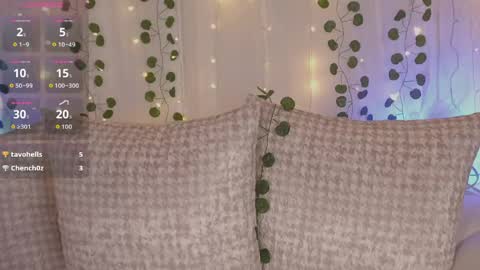 Snapshot of val_luv chatting on 04-28-26, 01:48 val online show from 04-28-26, 01:48