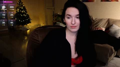 Snapshot of val_manson chatting on 12-22-24, 07:10 Val online show from 12-22-24, 07:10