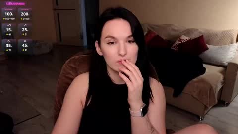 Snapshot of val_manson chatting on 01-15-25, 07:37 Val online show from 01-15-25, 07:37
