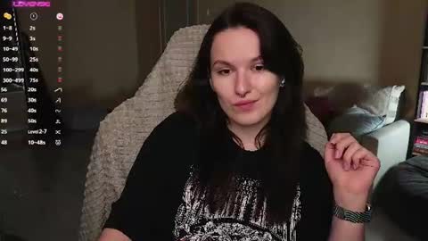 Snapshot of val_manson chatting on 06-12-26, 06:51 Val online show from 06-12-26, 06:51