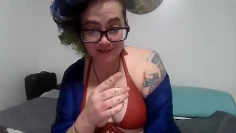 valarieak online show from 10-02-25, 02:07
