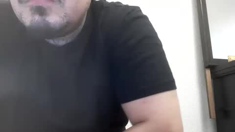 Snapshot of valdovinosr345 chatting on 01-07-26, 12:29 Daddy 007 online show from 01-07-26, 12:29