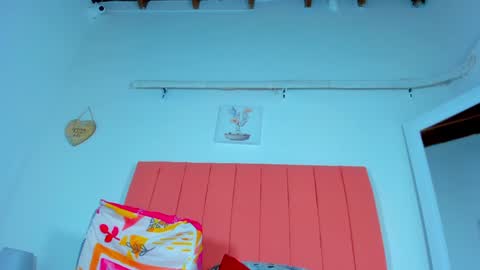 Snapshot of valen_rose0 chatting on 12-30-24, 03:13 VALENTINA 3 online show from 12-30-24, 03:13