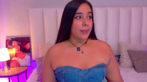Snapshot of valen_scott_ chatting on 07-06-26, 12:46 Valen Scott online show from 07-06-26, 12:46