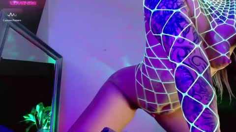 Valen online show from 01-18-25, 03:27