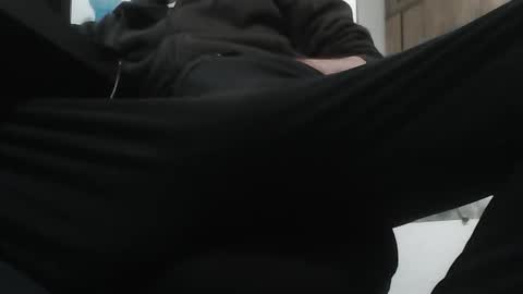 Snapshot of valenitro chatting on 03-21-26, 12:10 valenitro online show from 03-21-26, 12:10