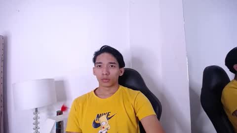 Valenor online show from 10-19-25, 04:57