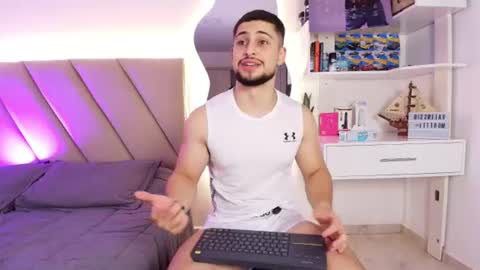 valenssio_moretti online show from 06-17-26, 01:19
