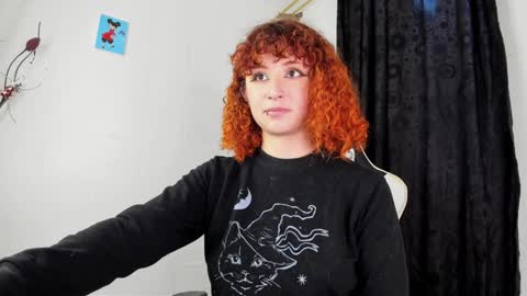 Snapshot of valent_27 chatting on 12-19-24, 11:18 Valentina online show from 12-19-24, 11:18