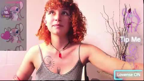 Snapshot of valent_27 chatting on 01-16-25, 04:38 Valentina online show from 01-16-25, 04:38