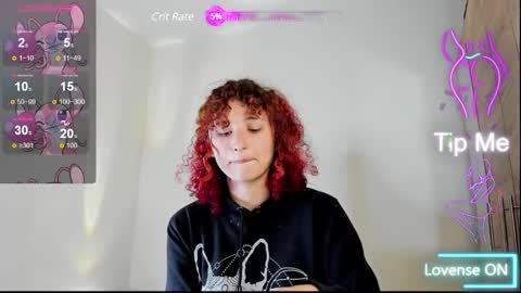 Snapshot of valent_27 chatting on 02-12-25, 11:18 Valentina online show from 02-12-25, 11:18