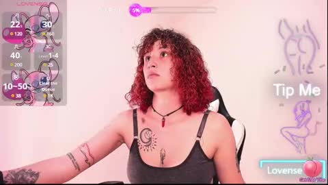 Snapshot of valent_27 chatting on 02-20-25, 04:18 Valentina online show from 02-20-25, 04:18