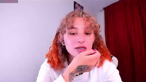 Snapshot of valent_27 chatting on 09-10-25, 04:56 Valentina online show from 09-10-25, 04:56