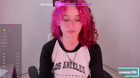 Snapshot of valent_27 chatting on 10-23-25, 11:35 Valentina online show from 10-23-25, 11:35