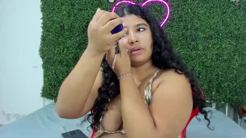 Valentina online show from 12-01-25, 09:42