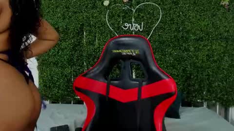 Valentina online show from 12-04-25, 04:44