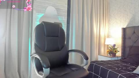 Valen online show from 11-15-25, 12:34