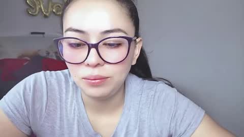 Snapshot of valentina_nappi96 chatting on 06-02-26, 06:32 VALE online show from 06-02-26, 06:32