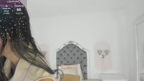 Valentina  online show from 03-18-26, 12:19