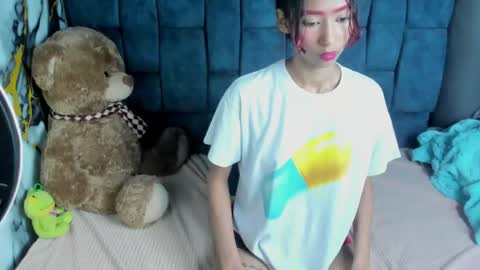 valentinaklean1 online show from 07-02-26, 03:34