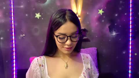 valentinarojass_ online show from 05-27-26, 06:38