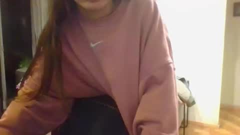 valentinaseleni24 online show from 05-18-26, 12:18